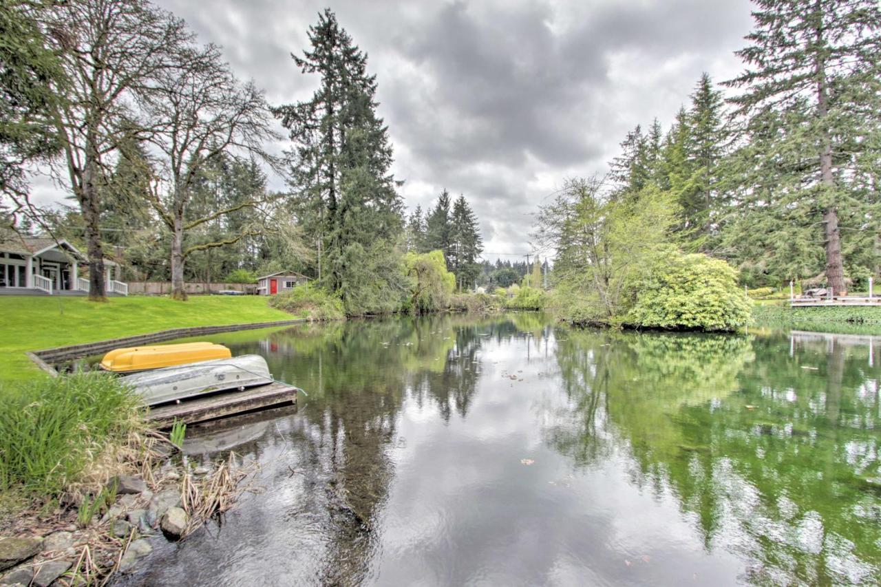 Contemporary Tacoma Cottage With Deck And Pond! Exterior photo